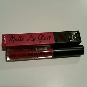 Beauty Creations Matte Lip Gloss